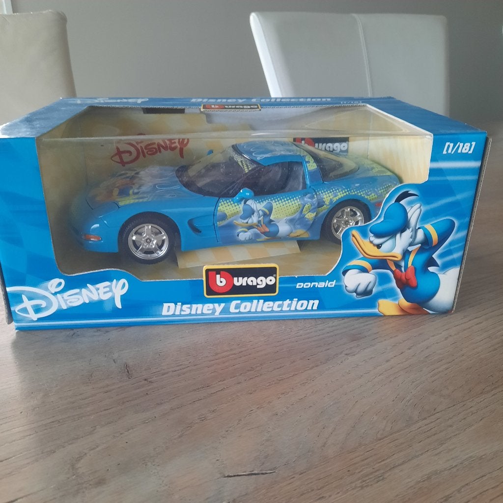 Burago 1:18 chevrolet corvette donald disney collection nieu, Ophalen of Verzenden, Nieuw, Auto, Bburago