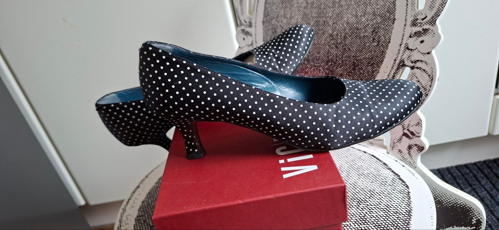 Panara Pumps Zwart met Witte Stippen weinig gedragen Mt 40, Ophalen of Verzenden