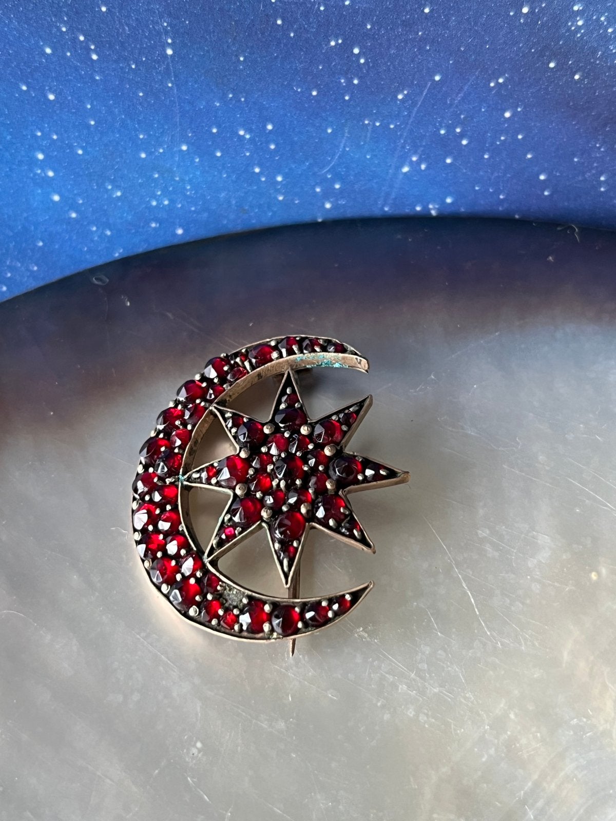 Antieke broche: maan ster, Sieraden, Tassen en Uiterlijk, Antieke sieraden, Ophalen of Verzenden, Overige materialen, Broche