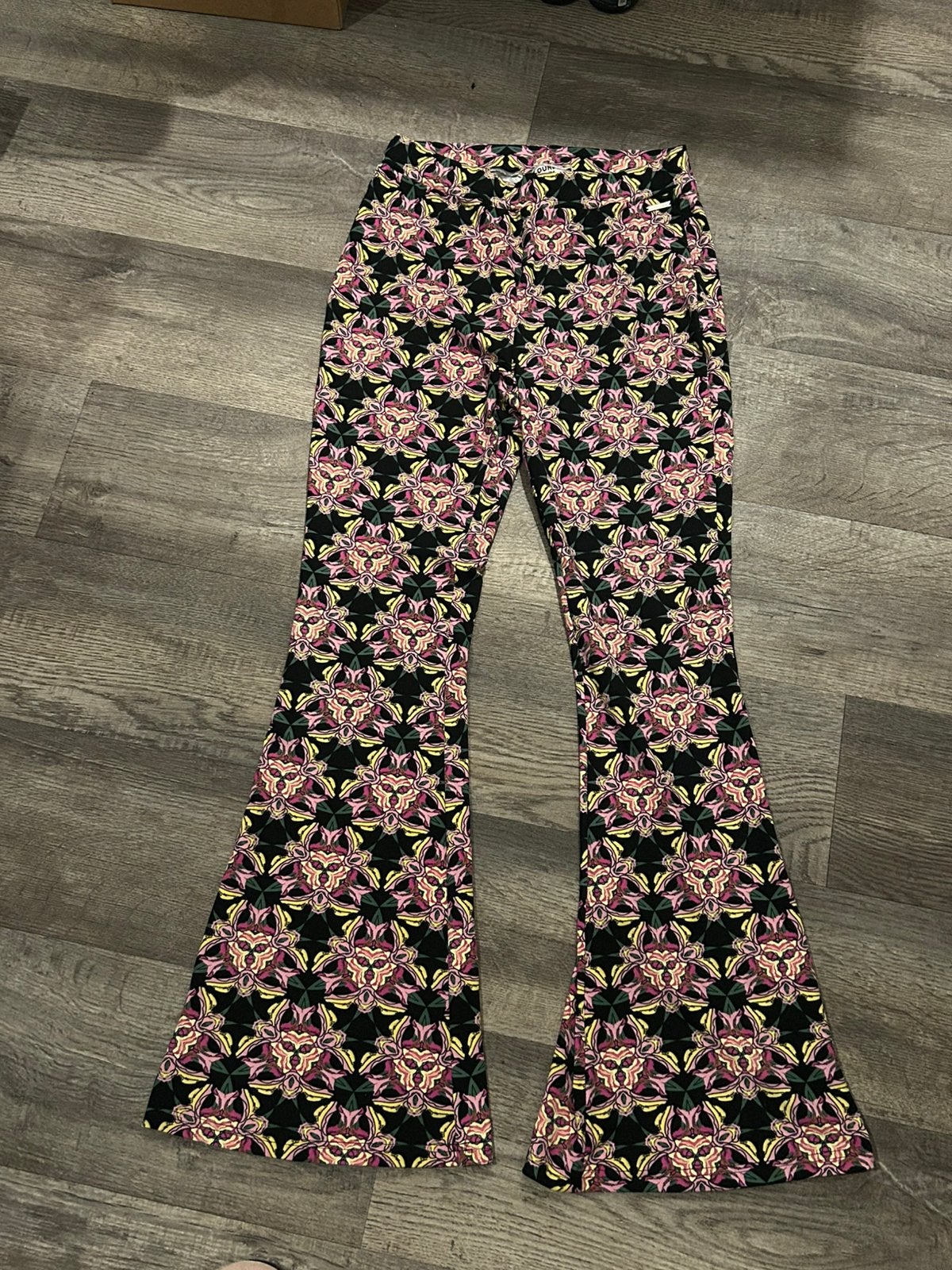 Colourful Rebel flared pants flower peached, maat XL, Kleding | Dames, Meerkleurig, Maat 46/48 (XL) of groter, Nieuw, Ophalen of Verzenden