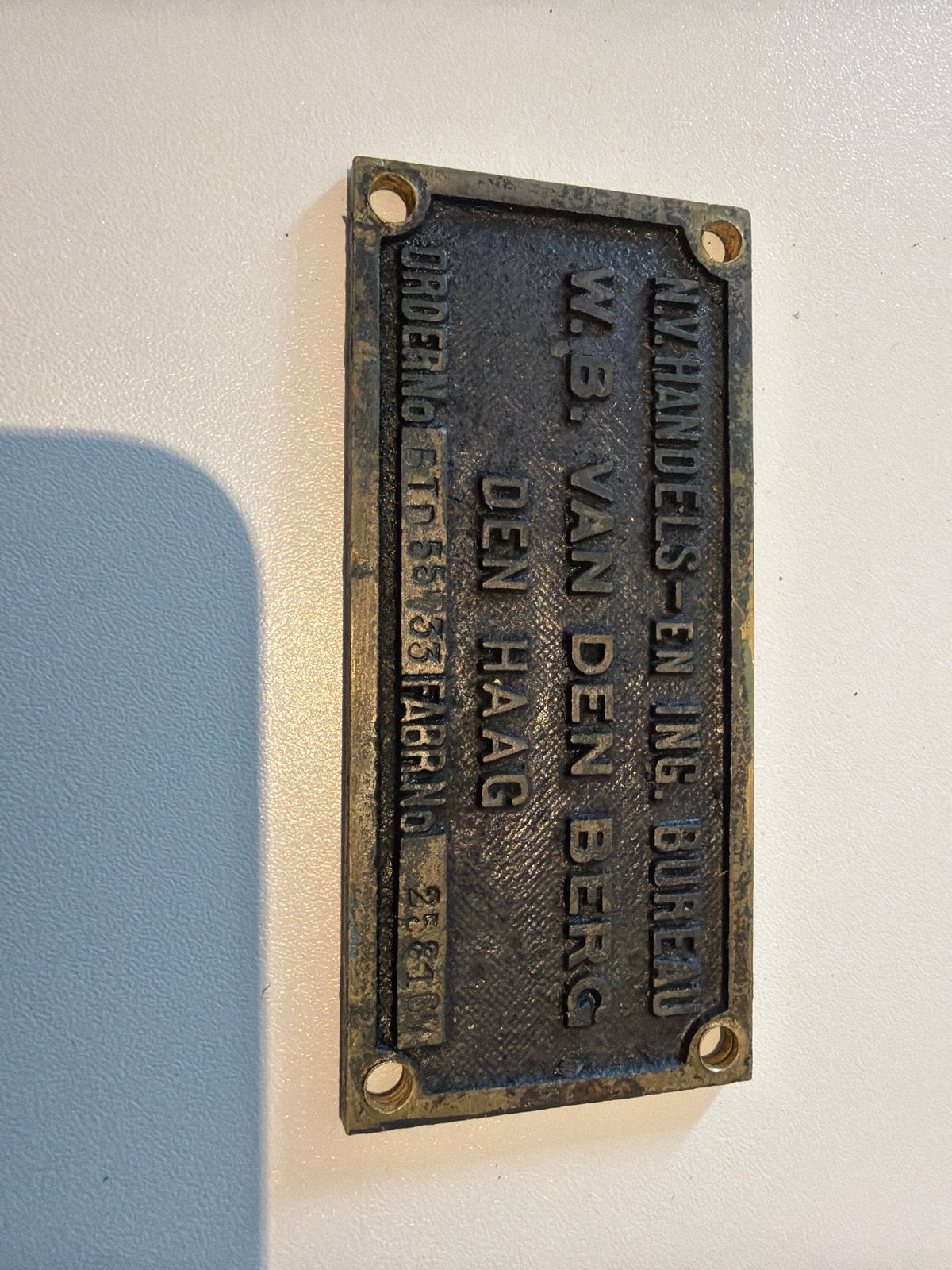 Vintage Bronzen Plaquette N.V. Handels- en Ing. Bureau 11x5, Ophalen of Verzenden, Brons