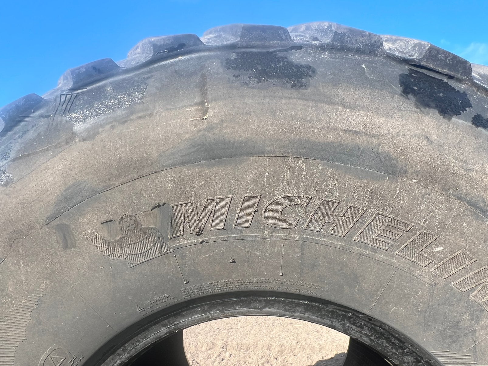 Michelin gecoverde band 10.00 / 50 R 25 radial tubeless, Zakelijke goederen, Ophalen