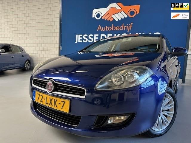 Fiat Bravo 1.4 Actual,bj.2010,kleur:blauw,5 deurs,1e eigenaa, Auto's, Fiat, Voorwielaandrijving, Euro 5, Stof, Gebruikt