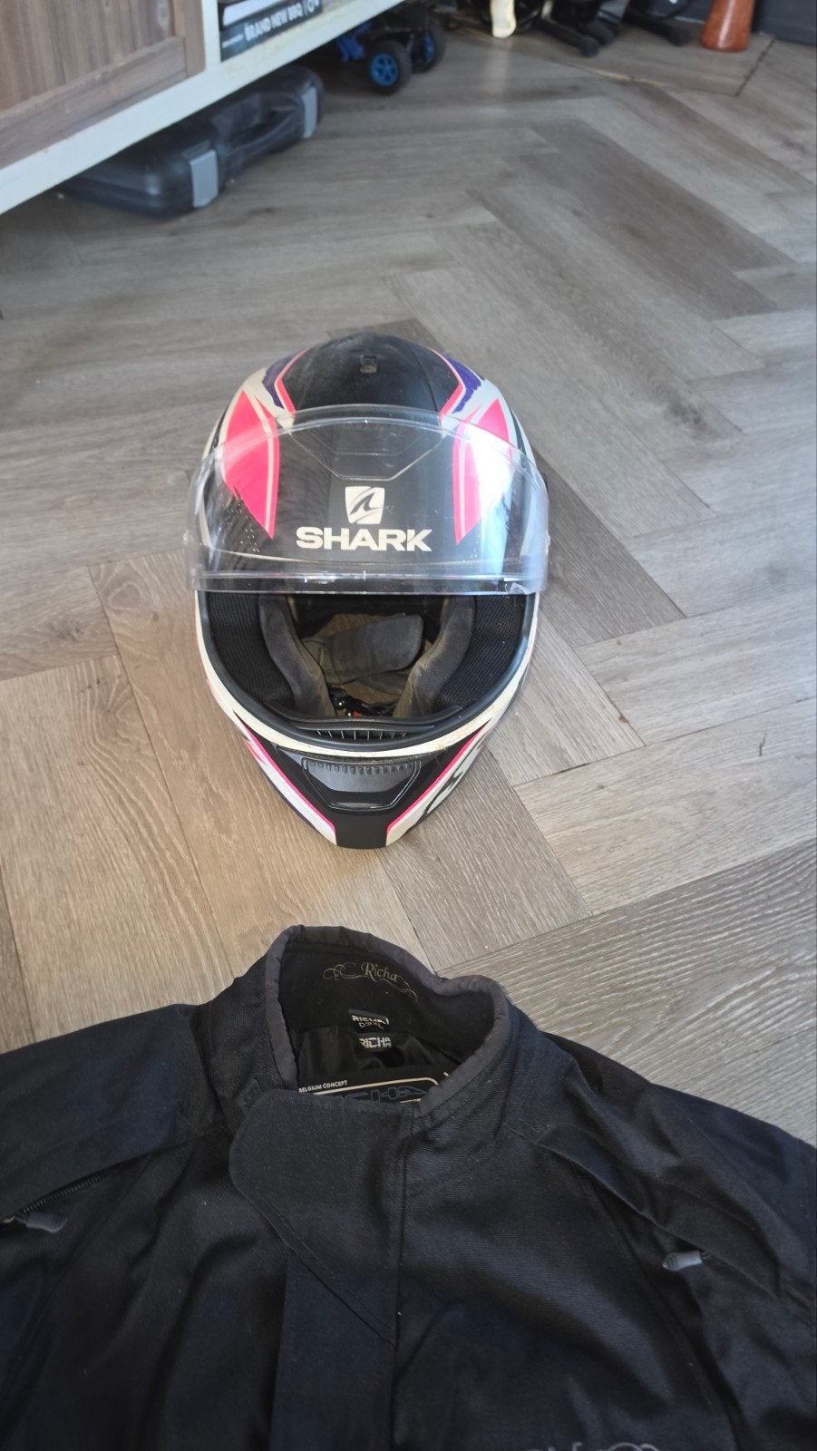 Complete Richa motoroutfit dames met Shark helm en laarzen, Ophalen of Verzenden, Tweedehands, Dames, Richa