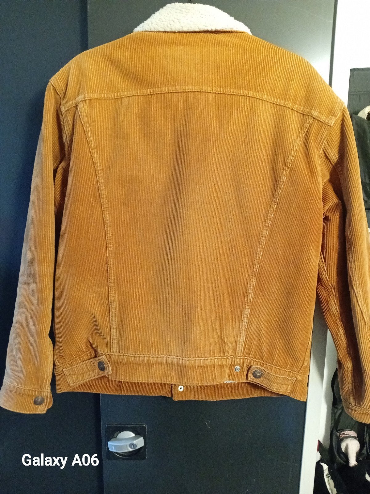 Levi's Sherpa Trucker Jacket - Corduroy - Maat M, Levi's, Bruin, Maat 48/50 (M), Ophalen of Verzenden