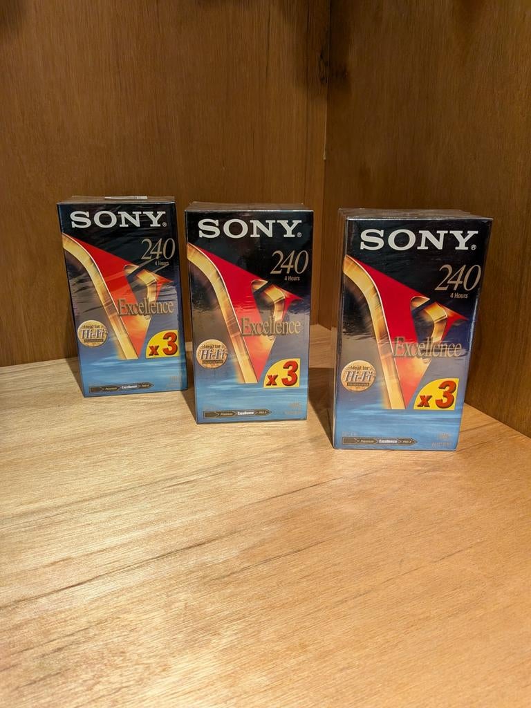 Nieuwe lege VHS banden Sony Excellence 240 minuten (9x), Cd's en Dvd's, VHS | Film, Ophalen of Verzenden