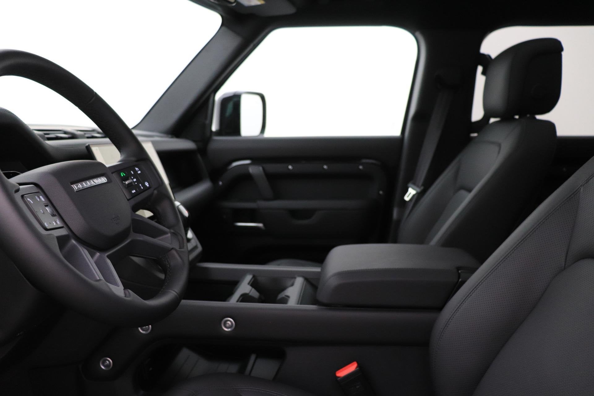 Land Rover Defender 2.0 P300e 110 X-Dynamic HSE | FACELIFT |, Auto's, Automaat, Gebruikt, 4 cilinders, 150 min