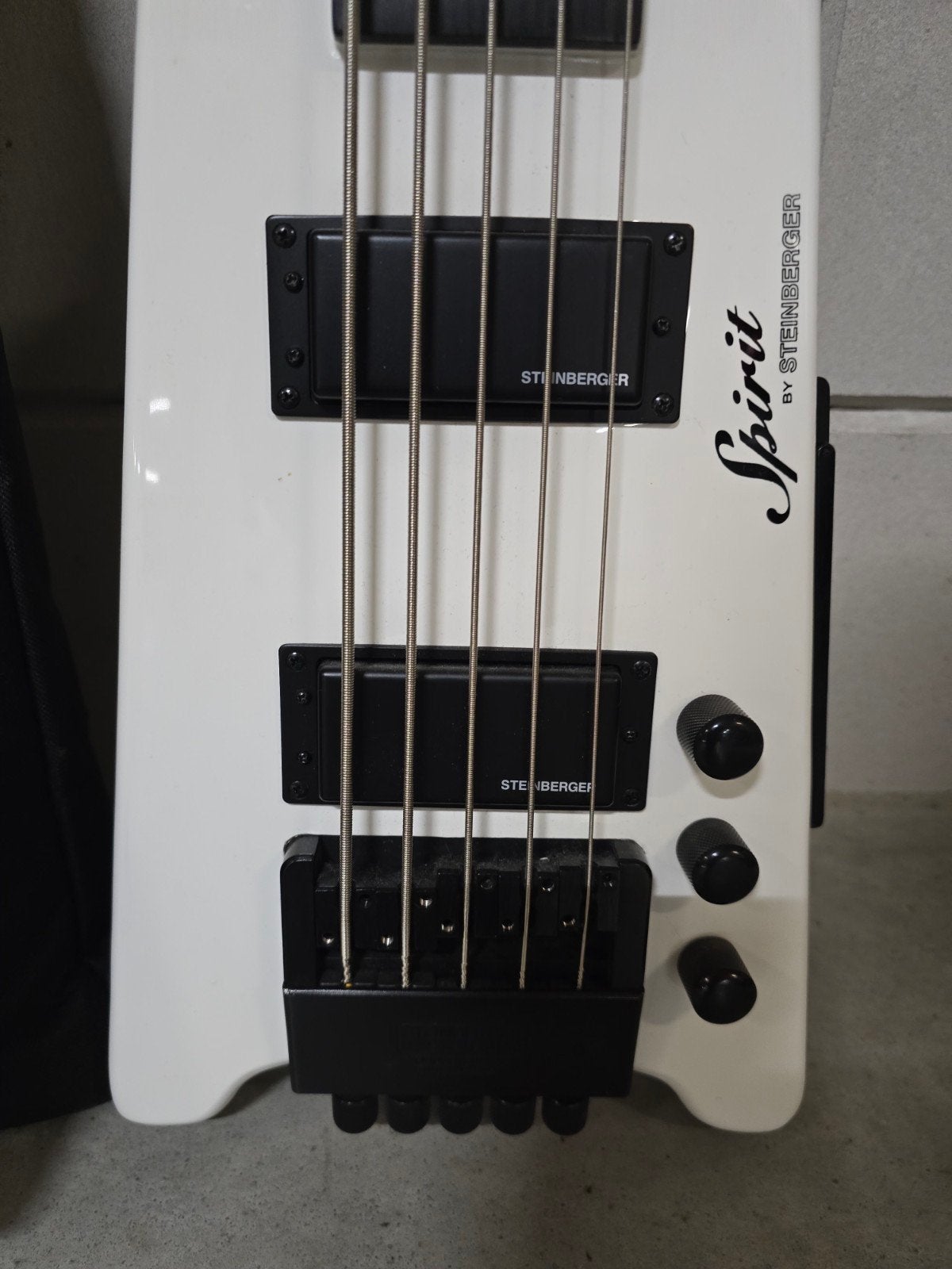 Spirit by Steinberger basgitaar met gigbag, Muziek en Instrumenten, Ophalen of Verzenden, Zo goed als nieuw, Elektrisch
