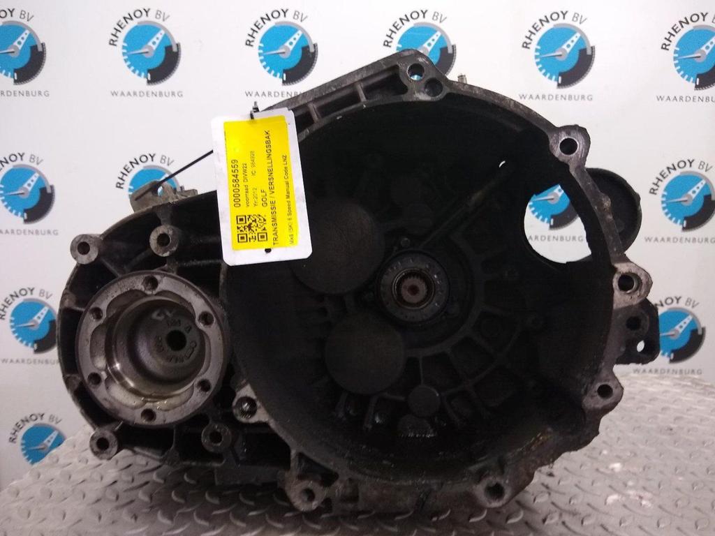 VOLKSWAGEN GOLF TRANSMISSIE / VERSNELLINGSBAK 2012, Ophalen of Verzenden, Gebruikt, Stiba lid