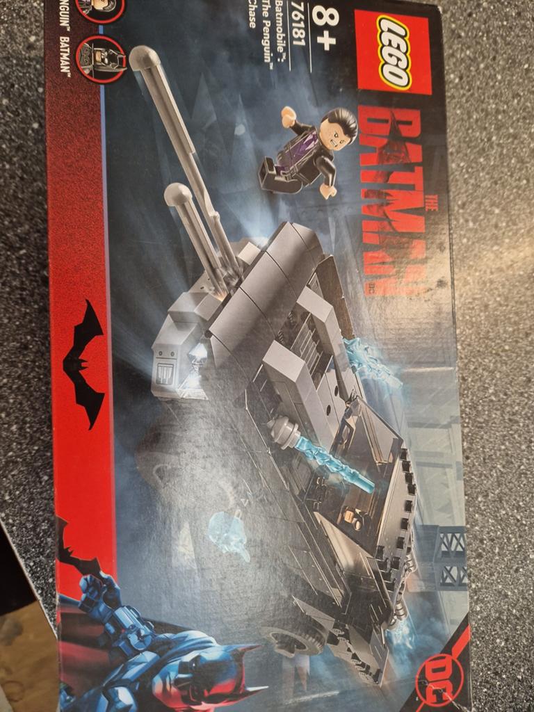 LEGO The Batman Batmobile: The Penguin Chase (76181), Kinderen en Baby's, Speelgoed | Duplo en Lego, Nieuw, Lego, Complete set