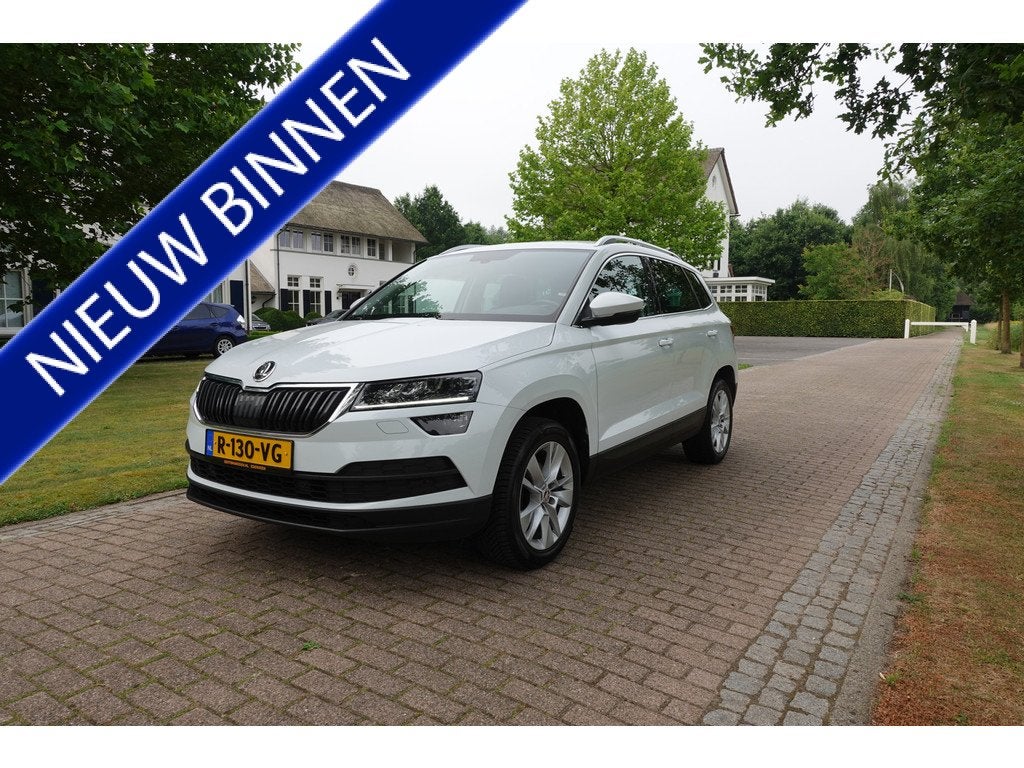 Skoda Karoq 1.5 TSI ACT Business Edition Plus | LED | ACC |, 12 maanden, Euro 6, 4 cilinders, Karoq