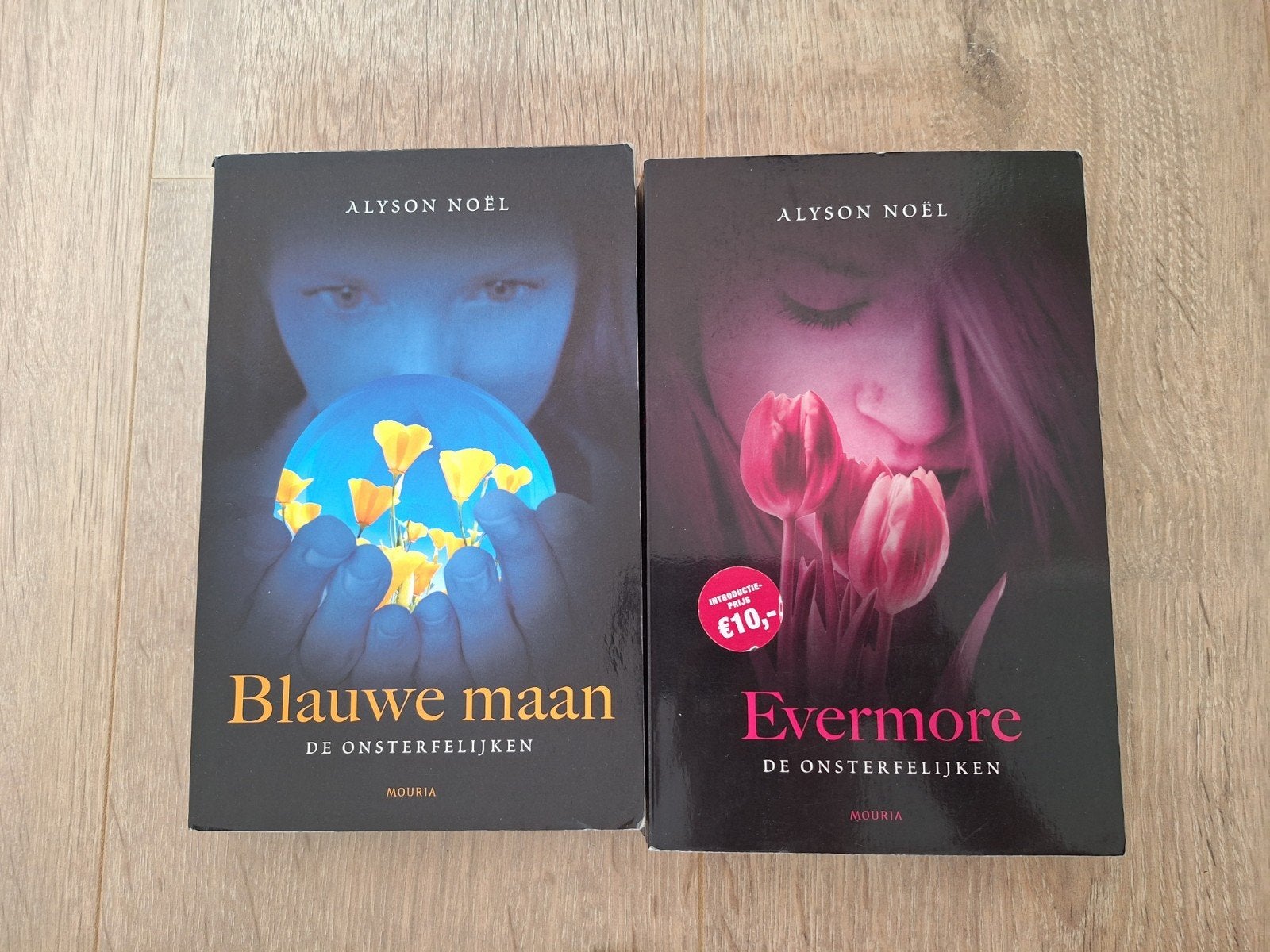 Evermore en Blauwe maan, Ophalen, Gelezen, Alyson Noel