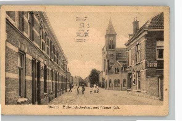 Utrecht Bollenhofschestraat met Nieuwe Kerk st 1928, Ophalen of Verzenden, 1920 tot 1940, Gelopen, Utrecht