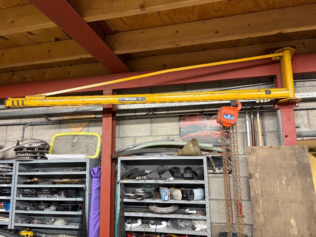 GARAGE INVENTARIS, Ophalen