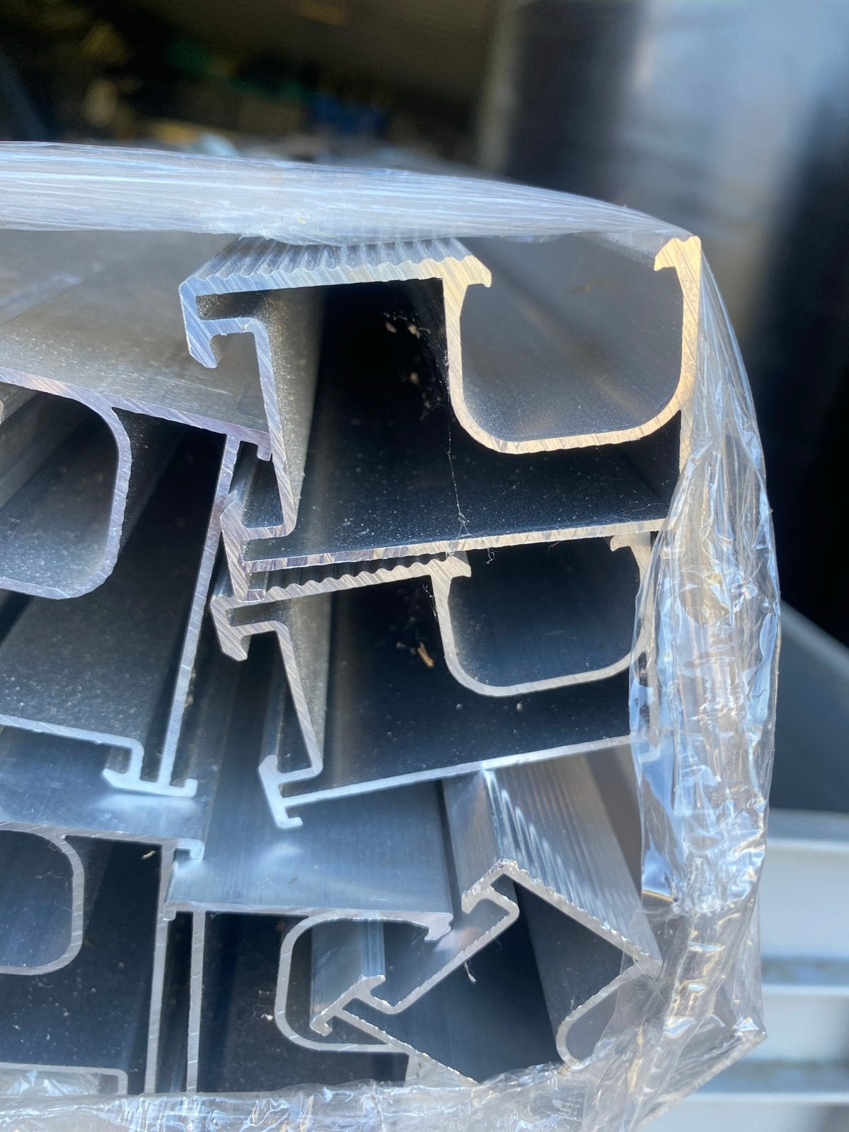 Aluminium profielen voor zonnepanelen rolluiken of zonwering, Ophalen, Zo goed als nieuw