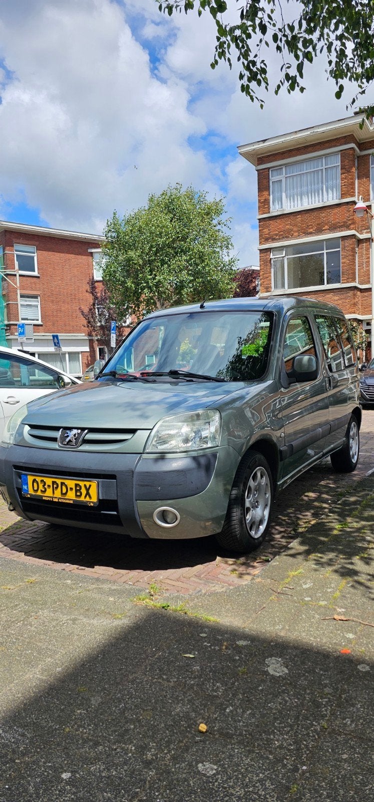 Peugeot Partner 1.6 16V XT Combi 2004 Groen, Auto's, Peugeot, Particulier, Partner, Benzine, D, MPV, Handgeschakeld, Origineel Nederlands