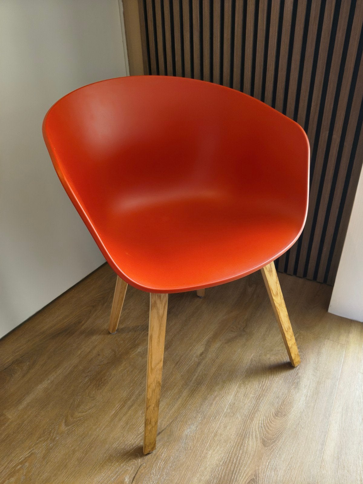 Kuip Hay  eetkamerstoel ( zonder poten), Ophalen, Kunststof, Design, Zo goed als nieuw