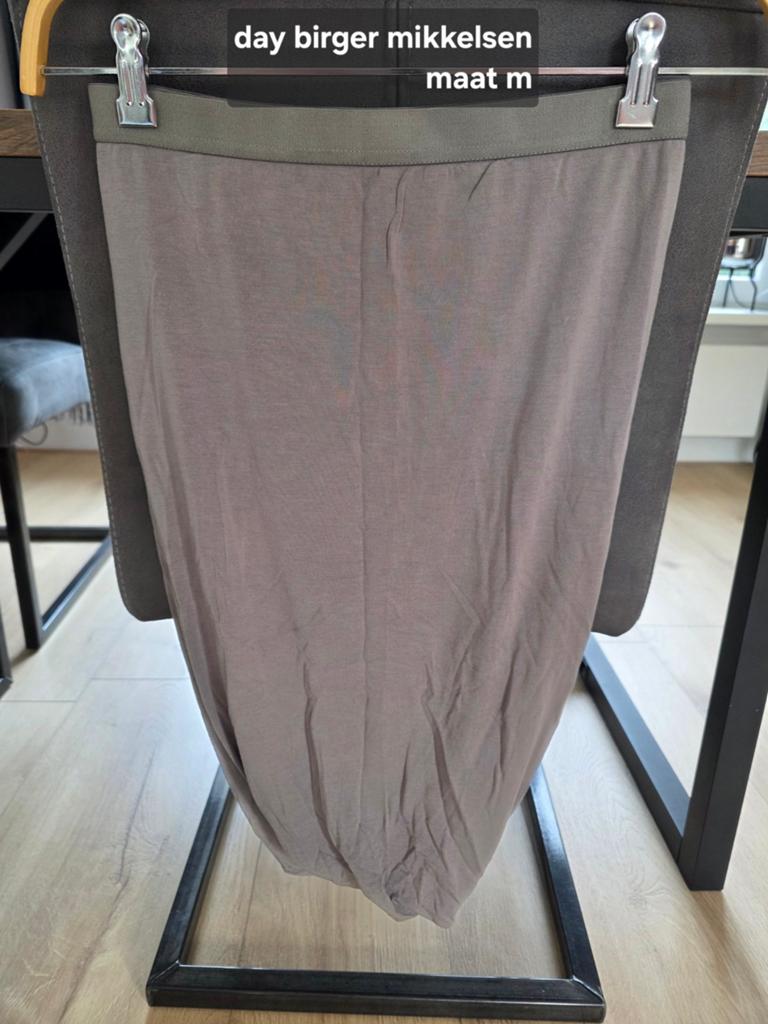 DAY Birger et Mikkelsen rok, maat M, Maat 38/40 (M), Ophalen of Verzenden, Knielengte, Grijs