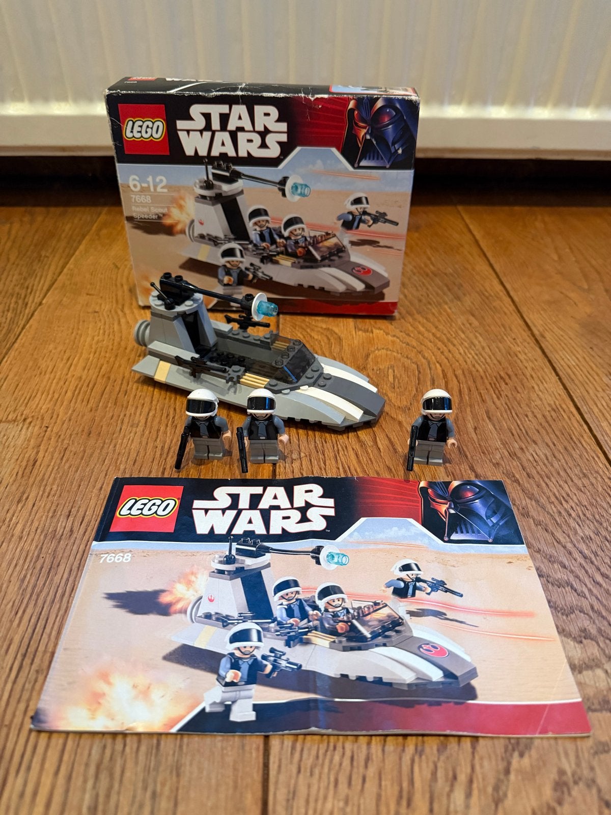LEGO Star Wars 7668 Rebel Scout Speeder met doos en boekje, Ophalen of Verzenden, Gebruikt