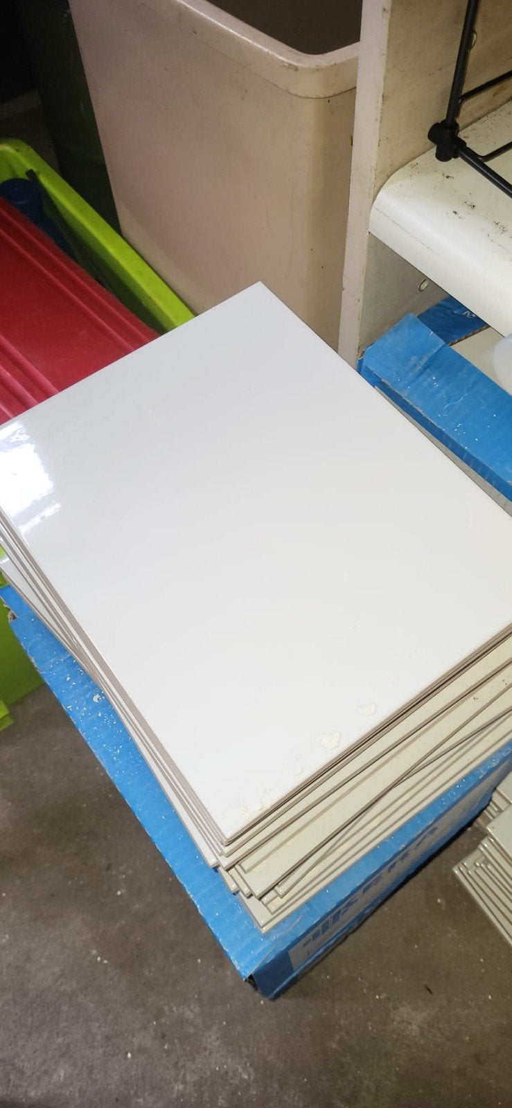 witte tegels  en mozaiktegeltjes, Ophalen, Nieuw, 20 tot 40 cm, Minder dan 5 m²