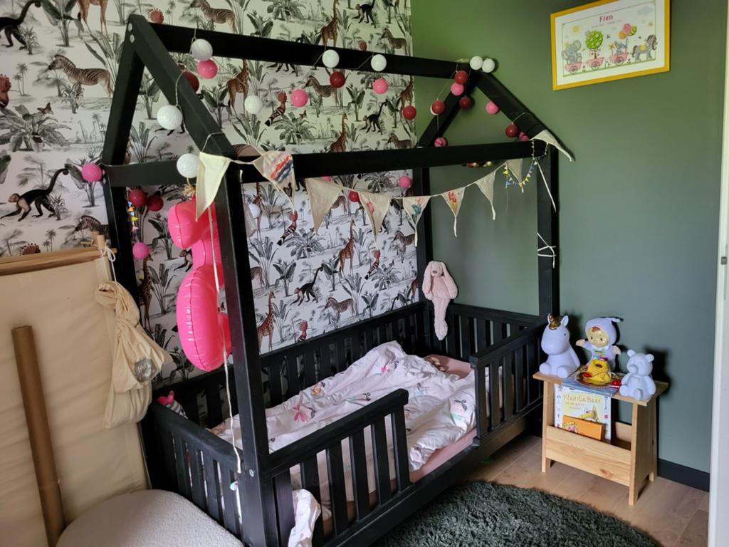 Prachtig steigerhouten peuterbed, Ophalen, 70 tot 85 cm, 140 tot 160 cm, Zo goed als nieuw