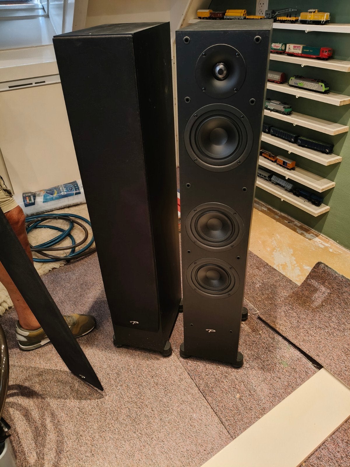 Paradigm Monitor SE 3000F Vloerstaande Luidsprekers, Vloerstaande luidspreker, Ophalen of Verzenden, Zo goed als nieuw, Geschikt voor surround/home cinema