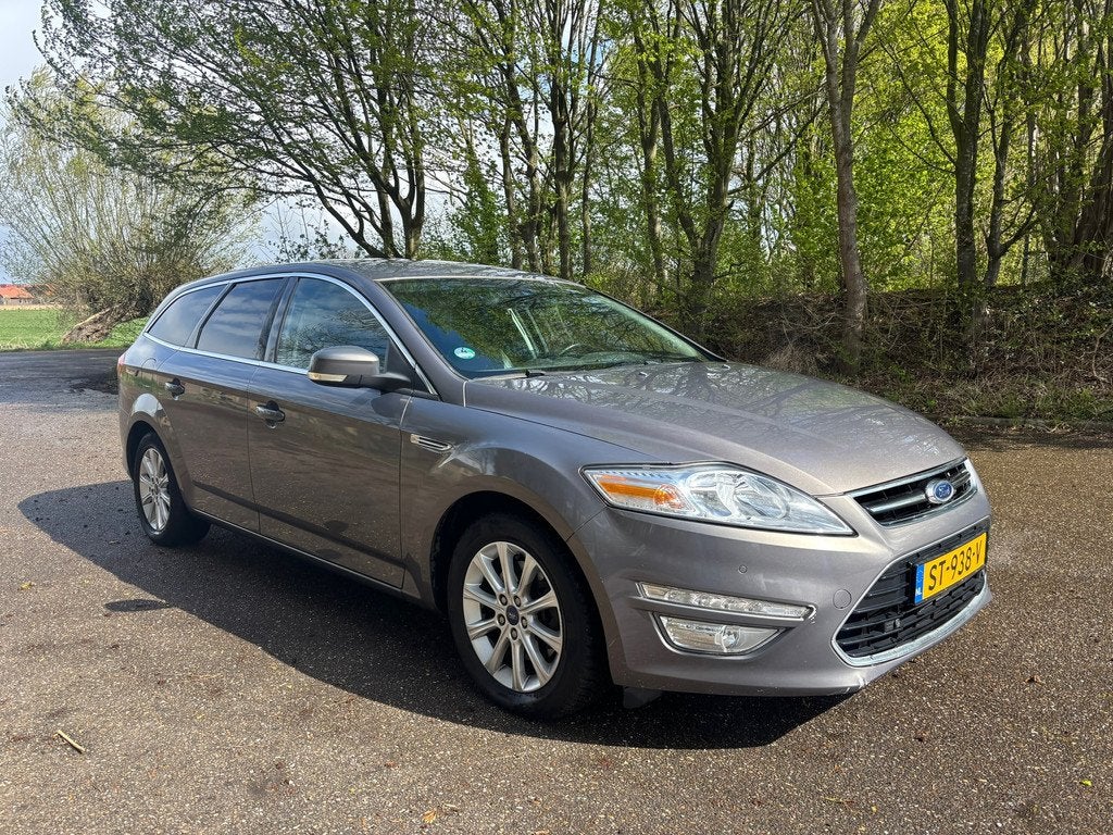 Ford Mondeo Wagon 1.6 TDCi ECOnetic Lease Platinum | APK 10-, Auto's, Ford, Voorwielaandrijving, Euro 5, Gebruikt, Zwart