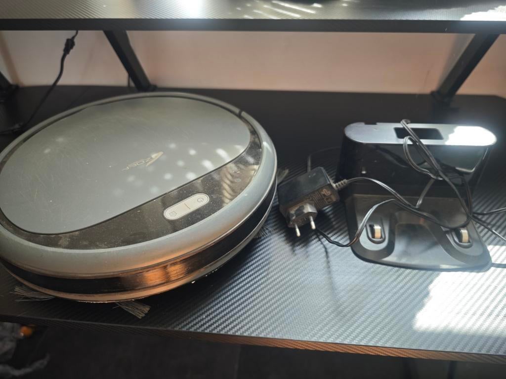 €75,- Robotstofzuiger Zoef - Automatisch en efficiënt schoon, Ophalen, Gebruikt, Reservoir, Robotstofzuiger