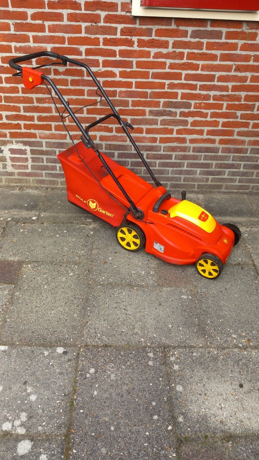 Wolf Garten A 400 E Elektrische Grasmaaier met Mulchfunctie, Tuin en Terras, Cirkelmaaier, Elektrische grasmaaier, Mulchfunctie