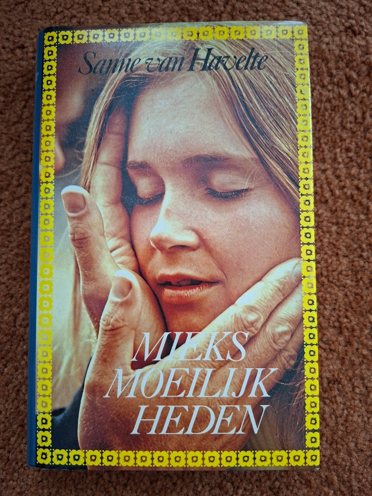 Mieks Moeilijkheden - Sanne van Havelte (Boek), Ophalen of Verzenden, Gelezen, Sanne van Havelte