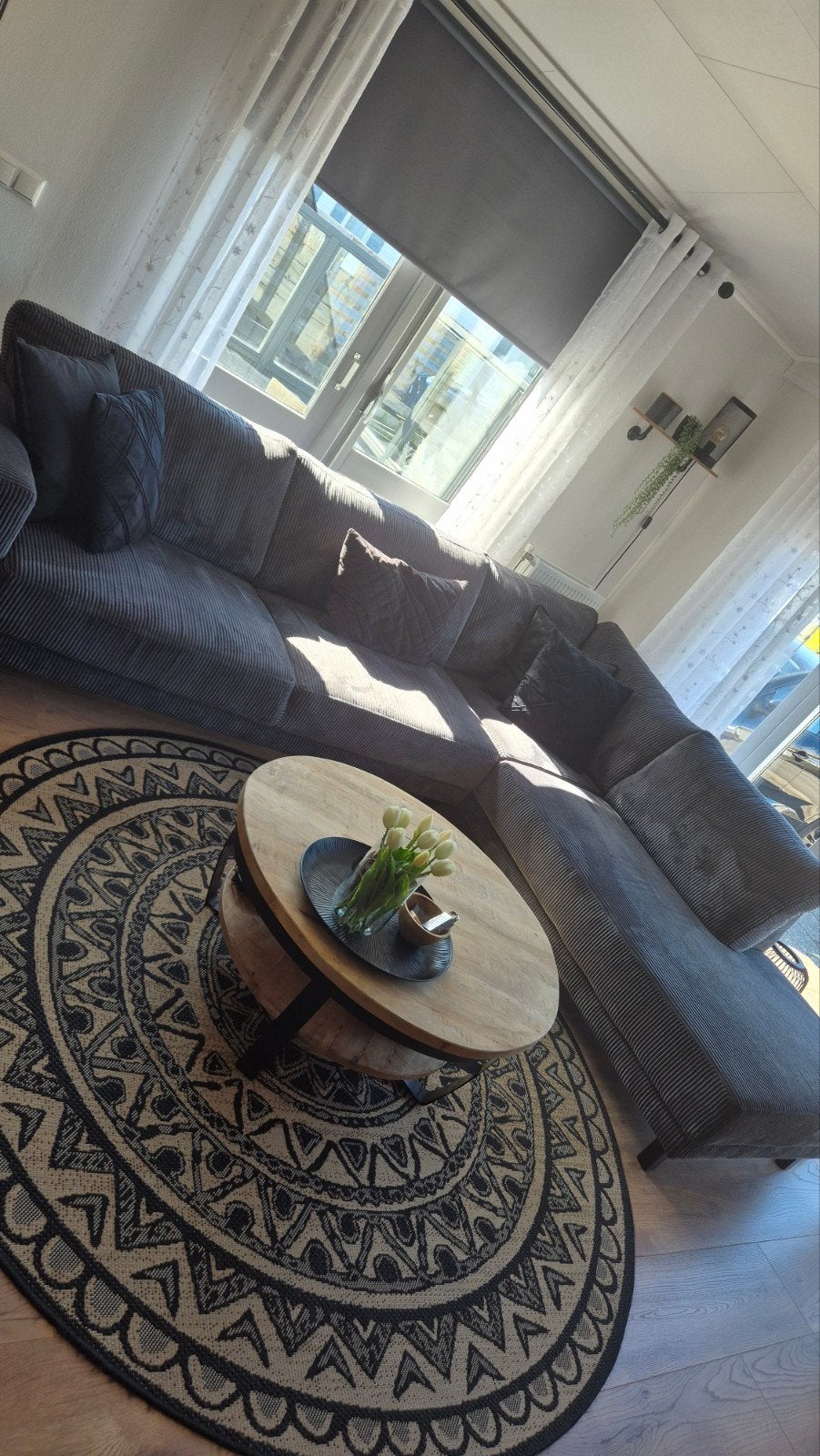 Grote hoekbank met chaise longue, zo goed als nieuw, Huis en Inrichting, Ophalen, 250 tot 300 cm, 125 tot 150 cm, Hoekbank