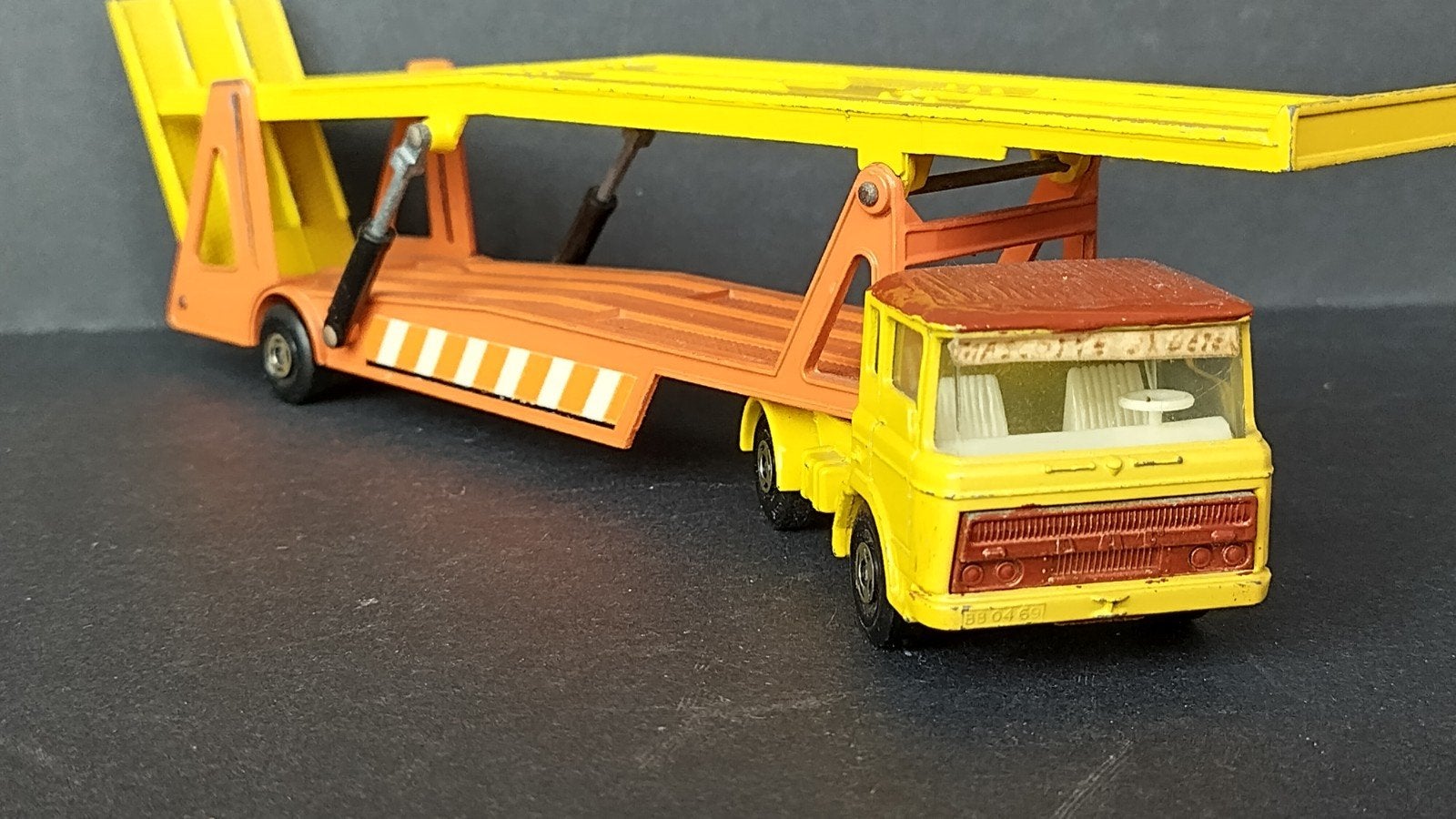 Daf 2000 Auto transporter 1:60 Matchbox Superkings Pol, Gebruikt, Verzenden, ., .