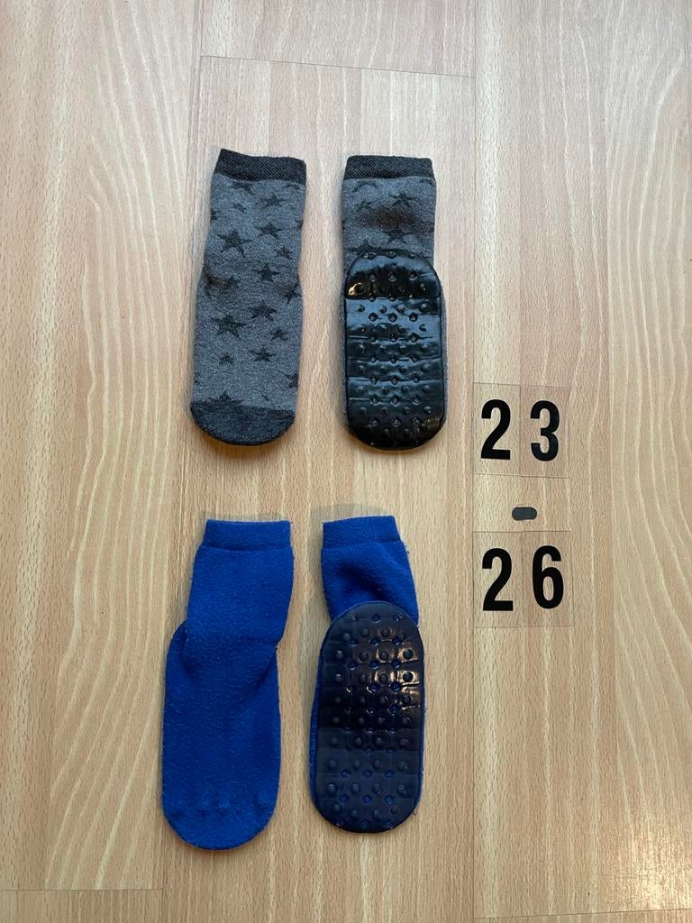 Sokken met antislip 2 stuks maat 23-26, Ophalen of Verzenden, Zo goed als nieuw, Meisje, Schoentjes