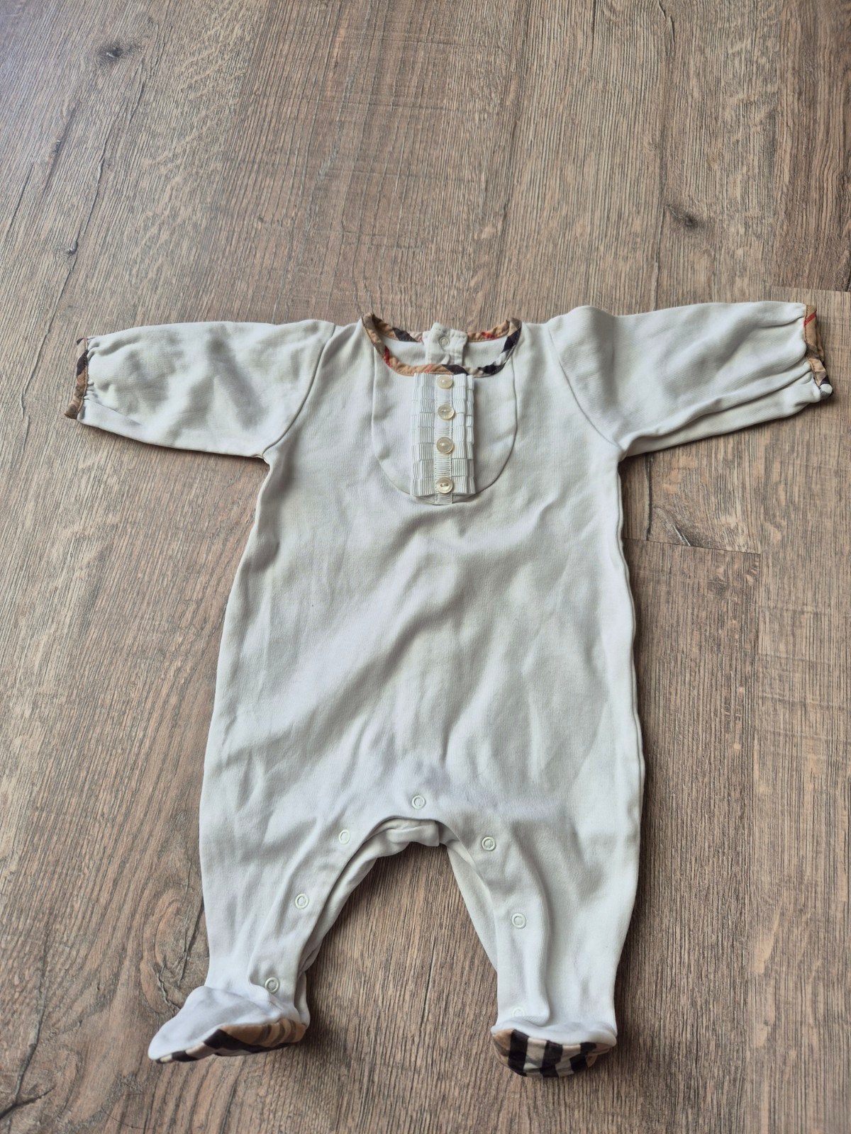 Schattig pakje Burberry maatje 56, Meisje, Ophalen of Verzenden, Zo goed als nieuw, Pakje