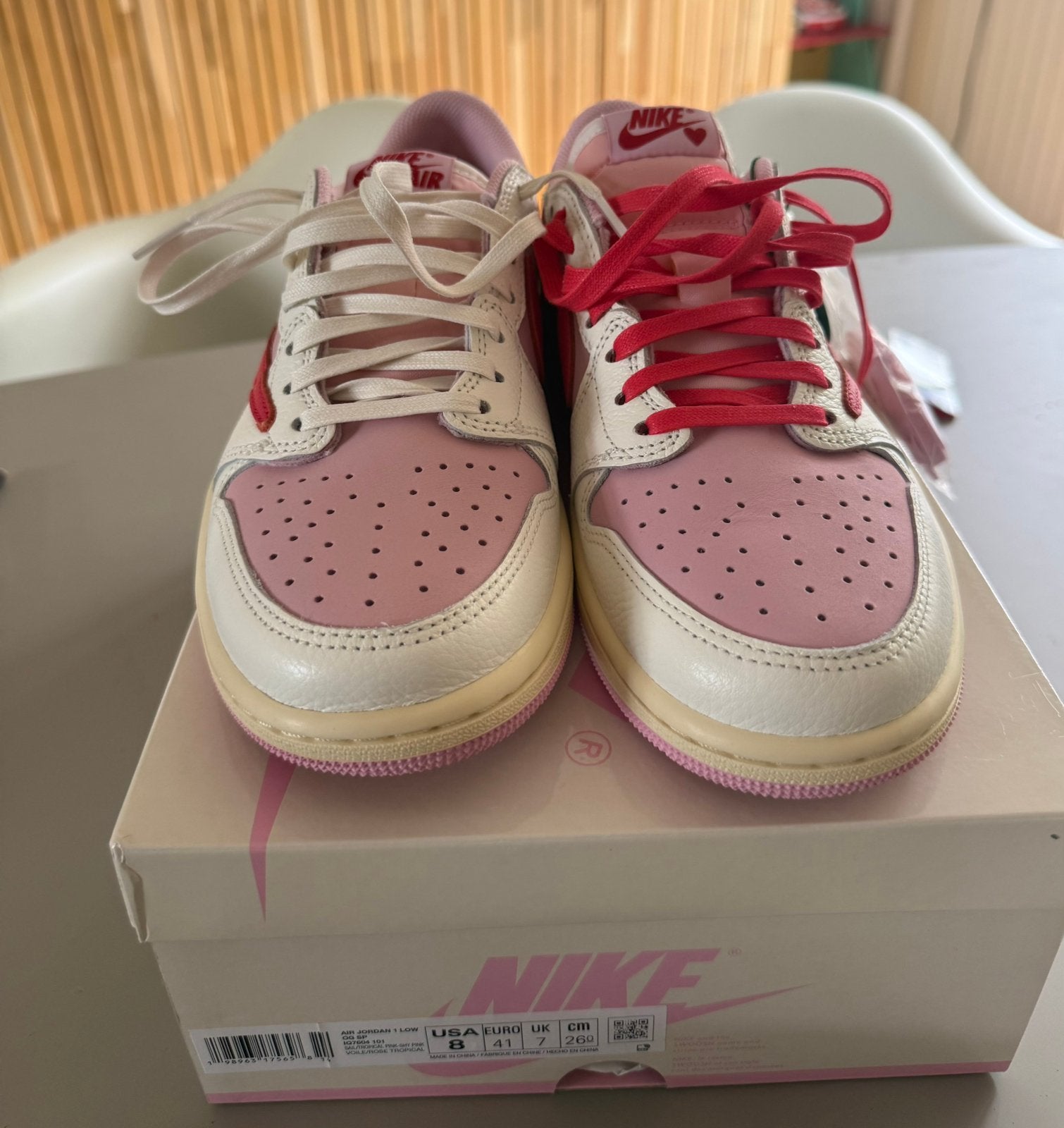 Nike Air Jordan 1 Low OG SP Travis Scott Tropical Pink - 41, Kleding | Heren, Schoenen, Verzenden, Nieuw, Overige kleuren