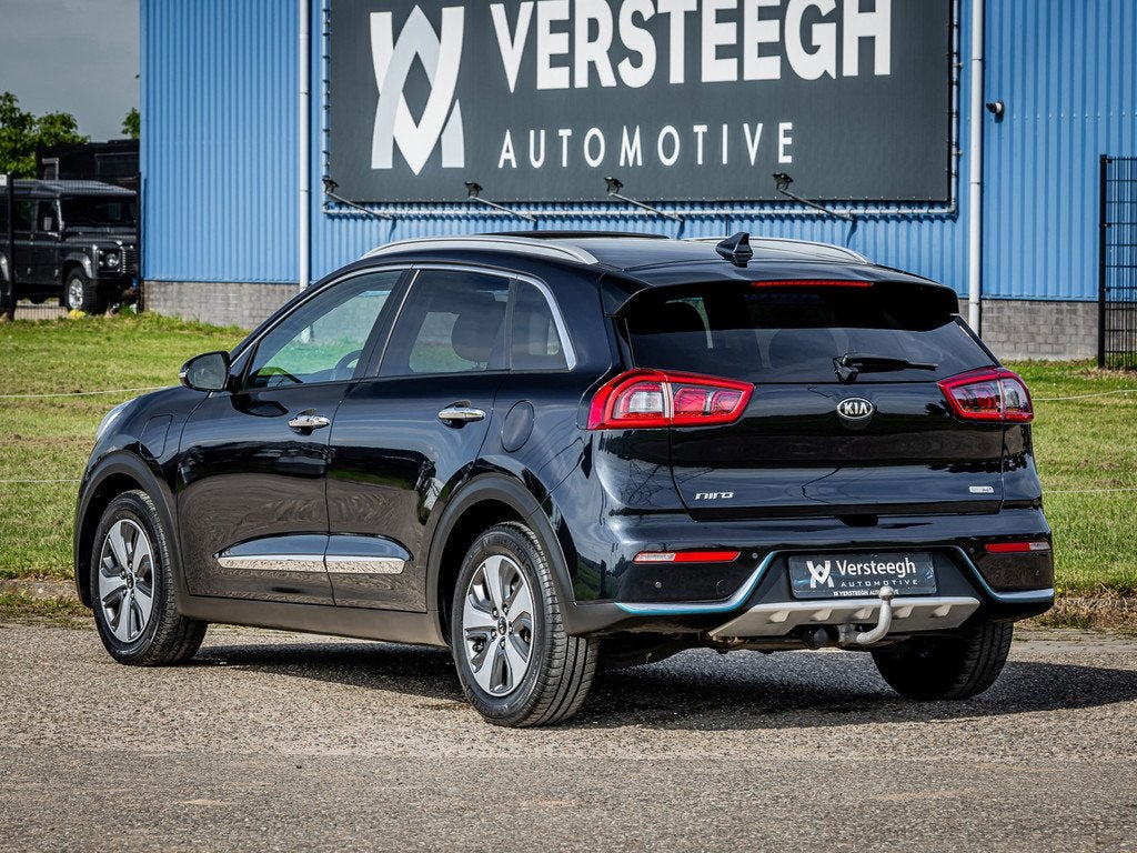Kia Niro 1.6 GDi PHEV DynamicPlusLine Schuifdak|Dealer onder, Auto's, Kia, 8 kWh, 77 km/l, Gebruikt, Automatische klimaatregeling