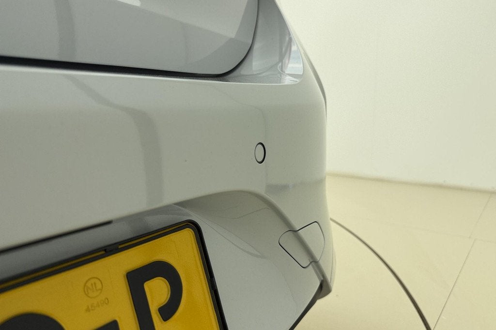 Opel Corsa Electric Long Range GS 51 kWh | Navigatie | Camer, Stof, Gebruikt, Parkeersensor, 156 pk