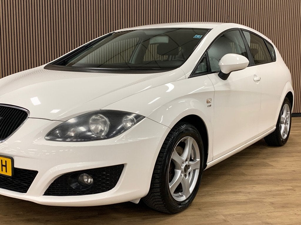 Seat Leon 1.4 TSI Reference|Climate Control|, Euro 5, Gebruikt, Zwart, 4 cilinders
