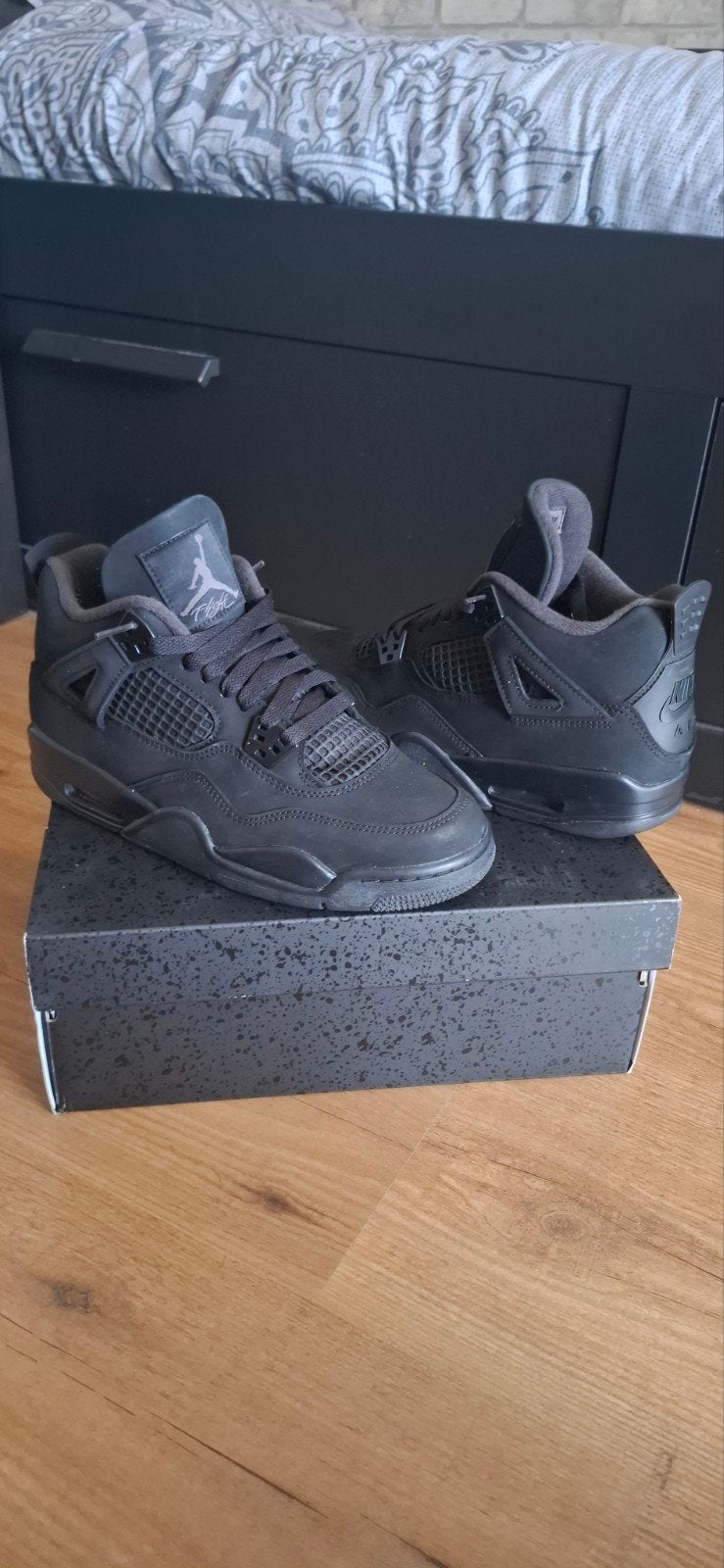 Jordan 4 Black cat 2025, Ophalen, Zwart, Nieuw, Sneakers of Gympen
