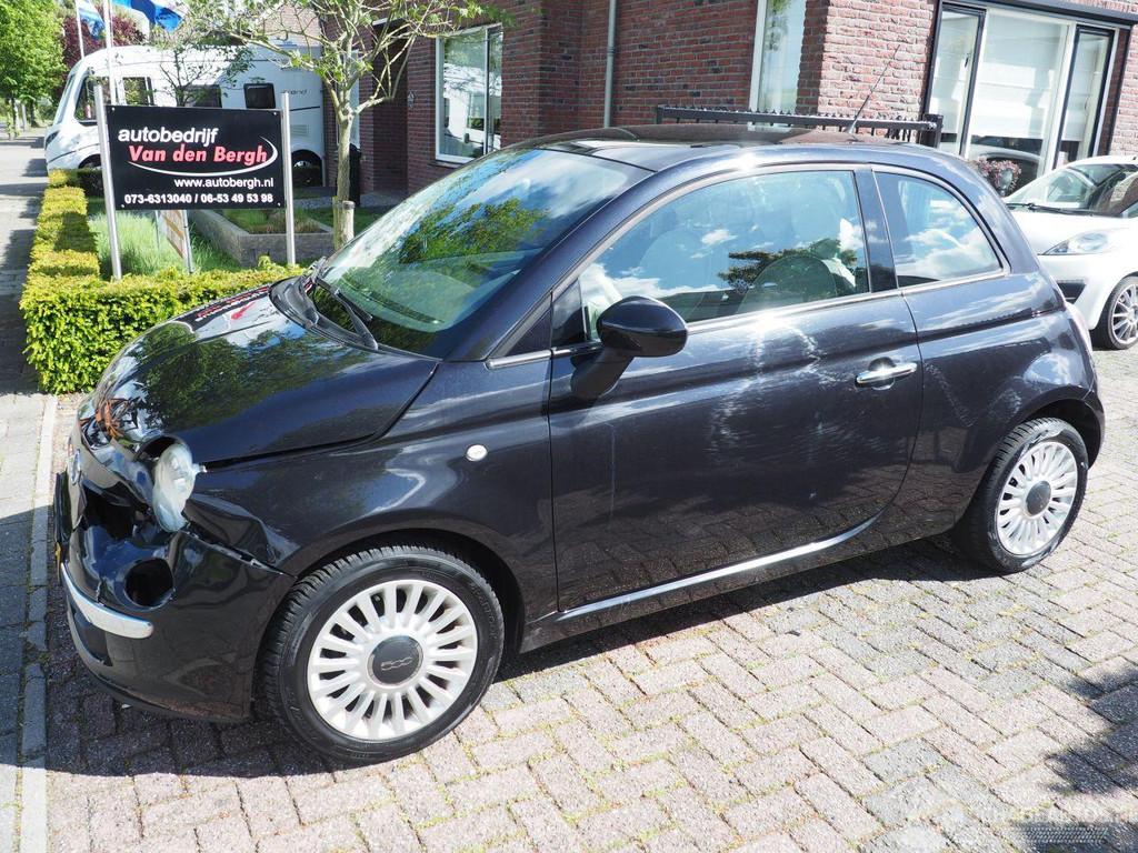 Fiat 500 1.2 Lounge Automaat (bj 2010), Automaat, Zwart, Hatchback, Fiat