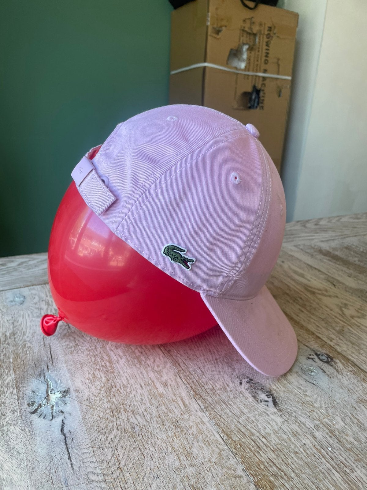 Lacoste Pet - Licht Roze / Pastel Roze - nieuwestaad, Ophalen of Verzenden, Zo goed als nieuw