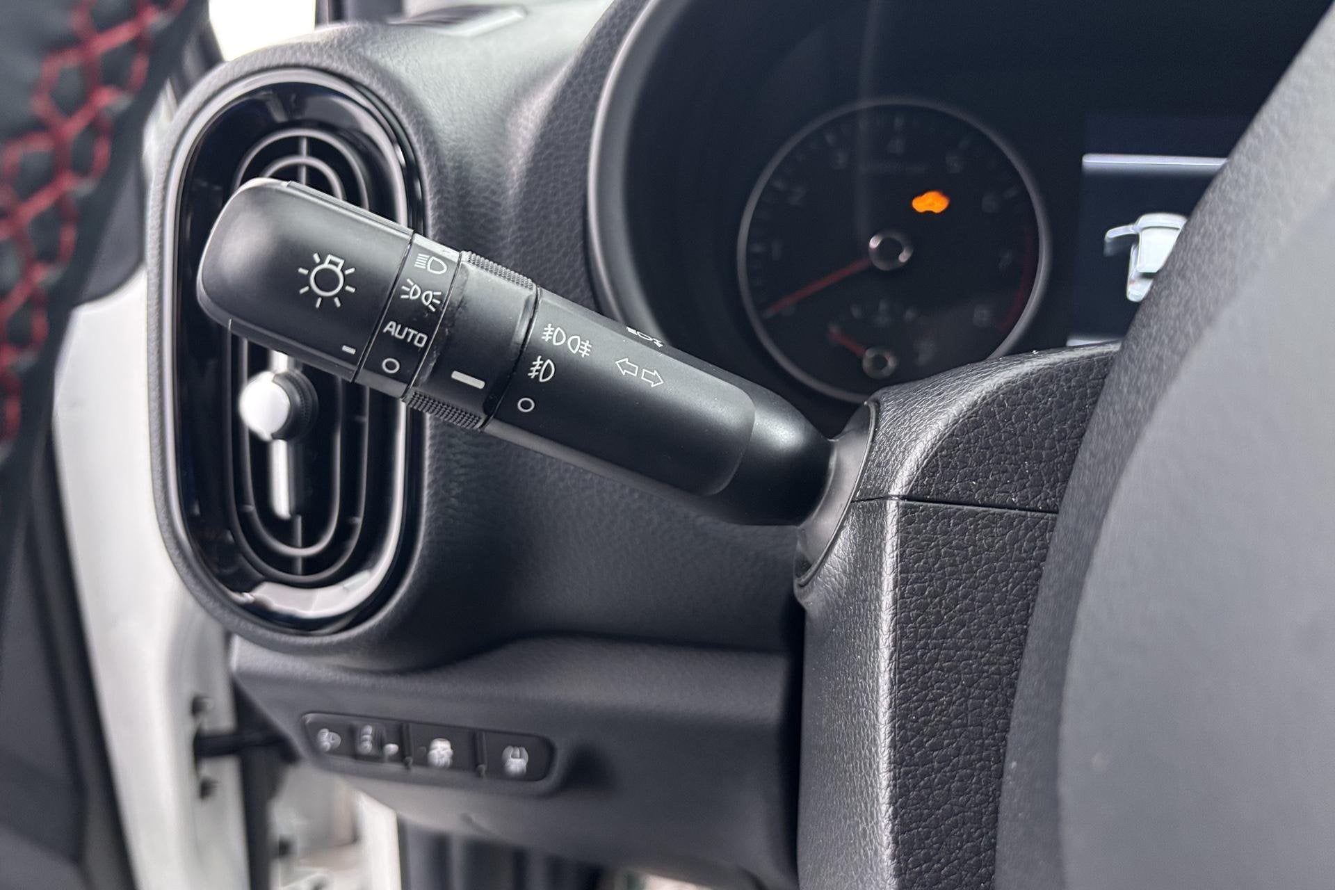 Foto 30 van Kia Picanto 1.0 DPi GT-Line Compacte allrounder met een spor
