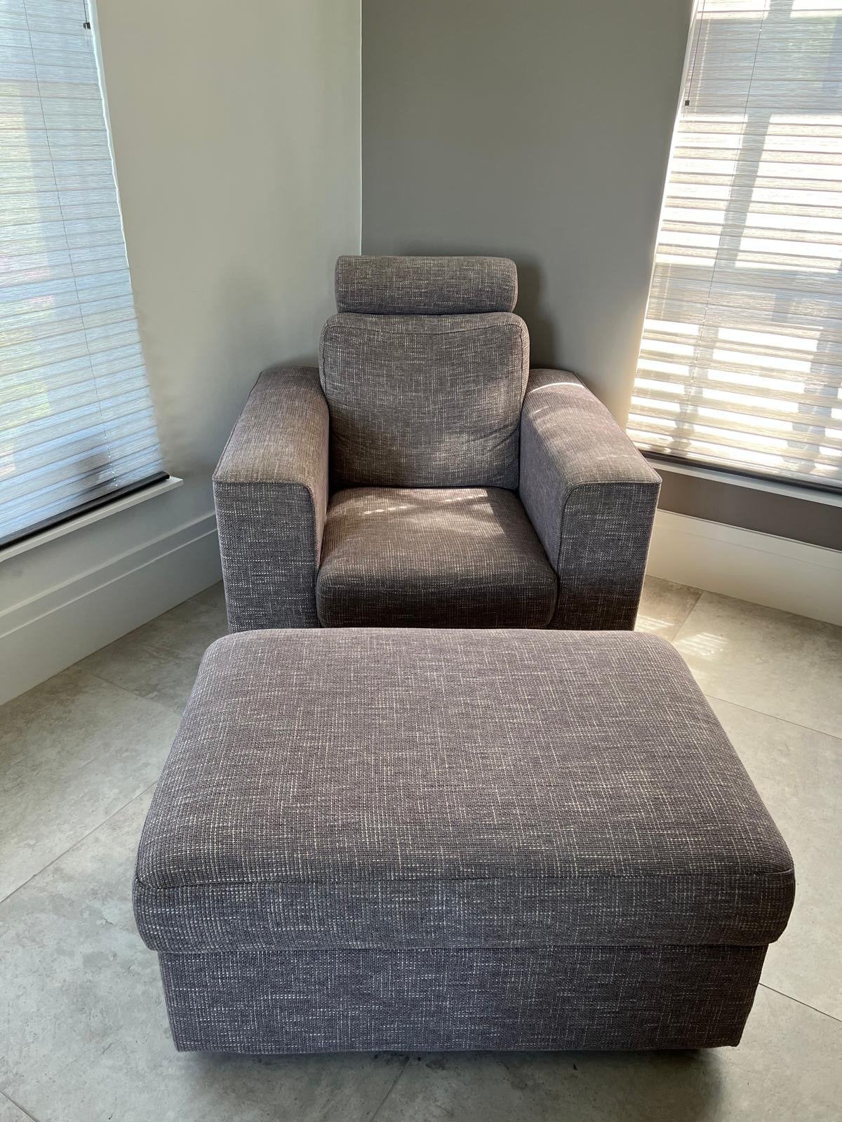 fauteuil met poef - Bruin, Ophalen, 75 tot 100 cm, Zo goed als nieuw, 75 tot 100 cm