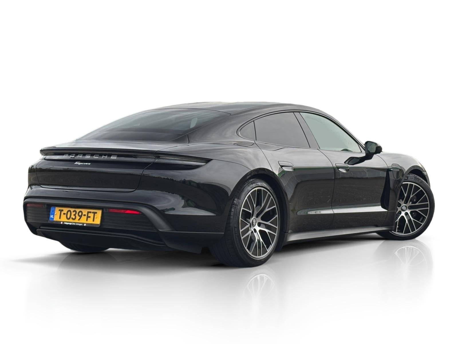 Porsche Taycan Performance 84 kWh ✅ Luchtvering ✅ 360, Auto's, Dealer onderhouden, Achterwielaandrijving, Gebruikt, Zwart