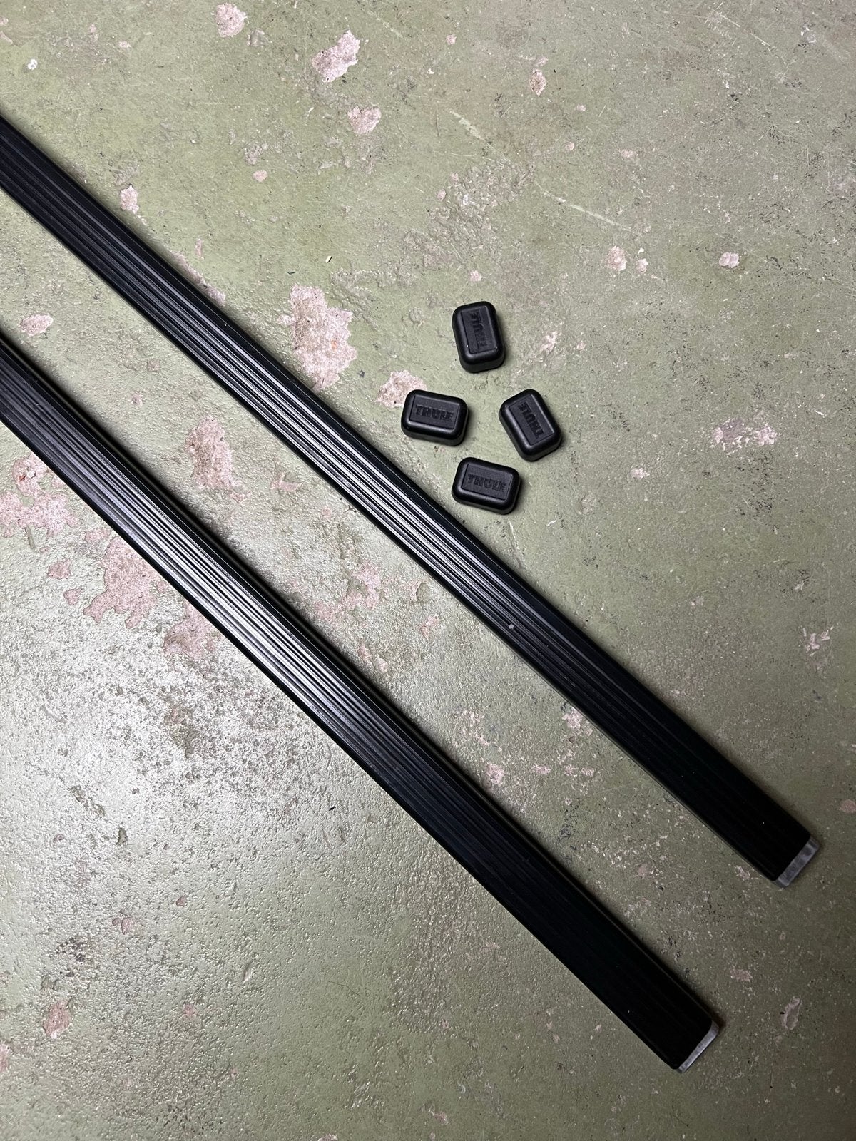 Thule SquareBar Evo 127 Dakdragers Stangenset, Auto diversen, Dakdragers, Ophalen, Gebruikt
