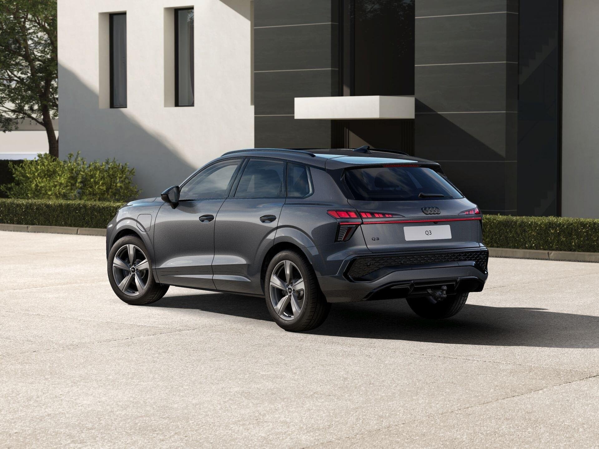 Audi Q3 1.5 e-hybrid 272pk S Edition | Trekhaak Pakket | Pan, Auto's, Audi, 12 maanden, 1800 kg, 1498 cc, 4 cilinders