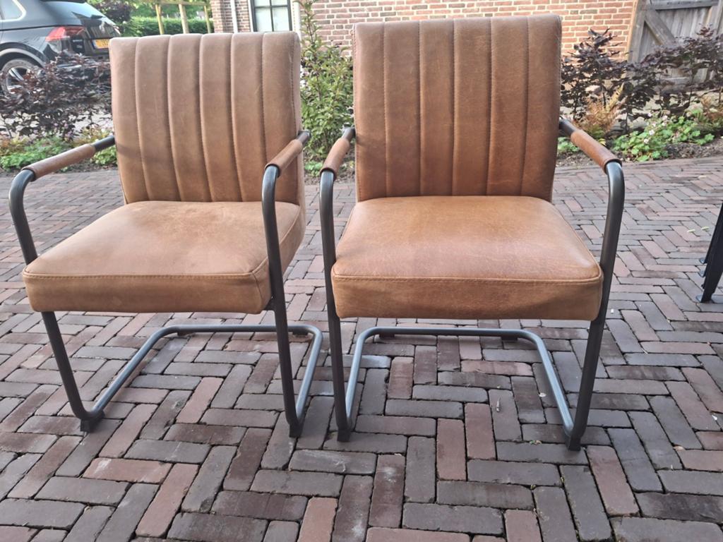 Set van 2 industriële eetkamerstoelen, cognac leer, Ophalen, Twee, Bruin, Zo goed als nieuw