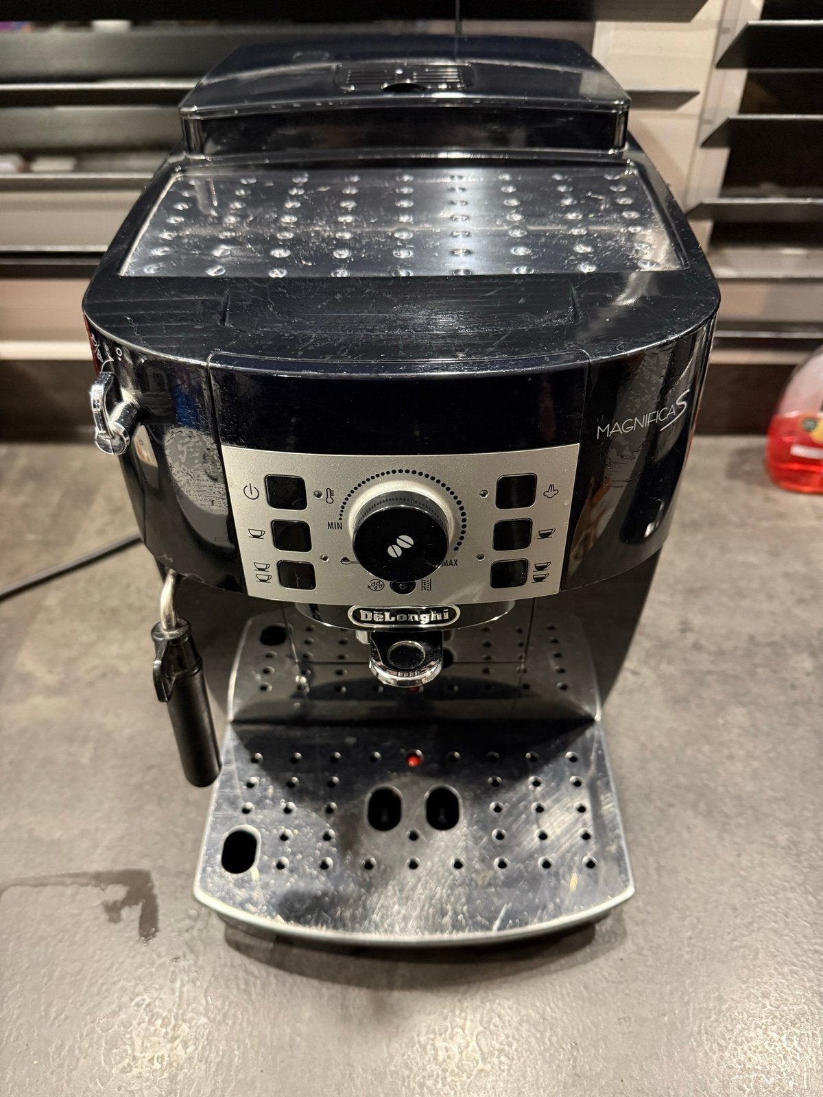 Delonghi koffiebonen machine, Ophalen of Verzenden, Gebruikt, Koffiemachine, Koffiebonen