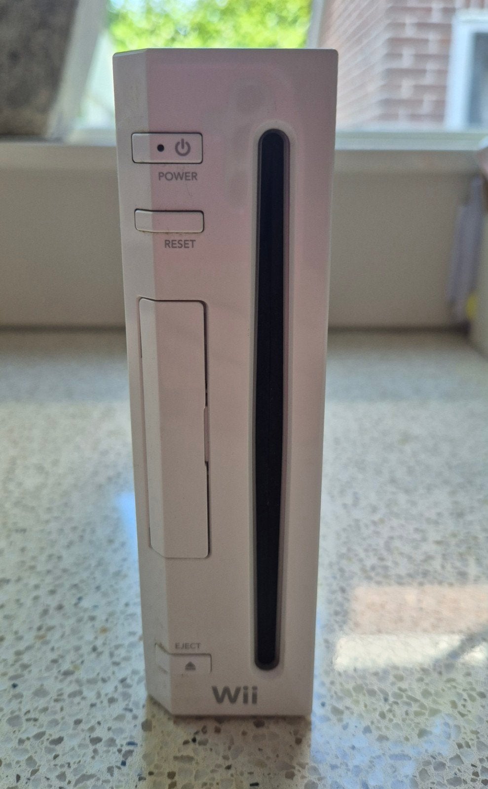 Wii console - defect, mogelijk te repareren (geen kabels), Ophalen of Verzenden, Niet werkend, Zonder controller