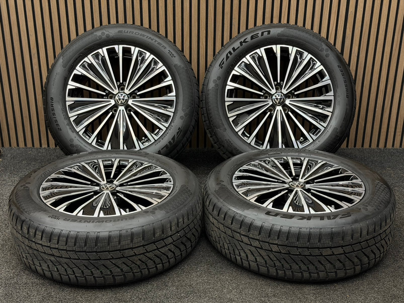 ZGAN! Originele 18 inch VW Tiguan Tayron Napoli 5x112 Falken, Ophalen, 18 inch, ., Banden en Velgen